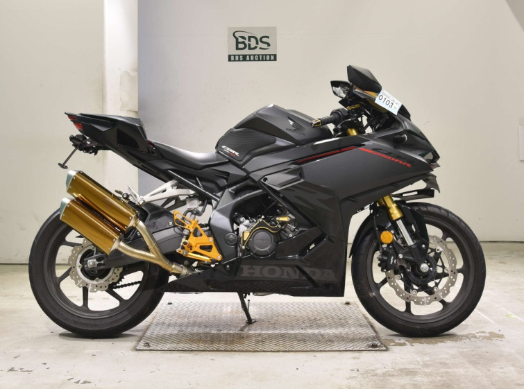 Мотоцикл Honda CBR250RRA с пробегом 7967 km
