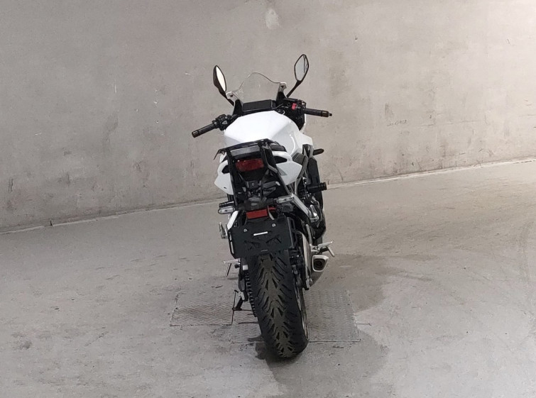 Мотоцикл Honda CBR650R з пробігом 21093 km