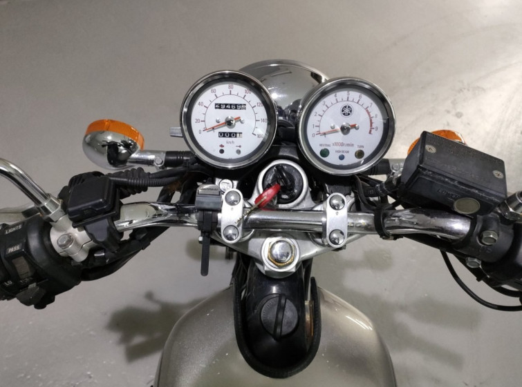 Мотоцикл Yamaha SR400 с пробегом 29469 km