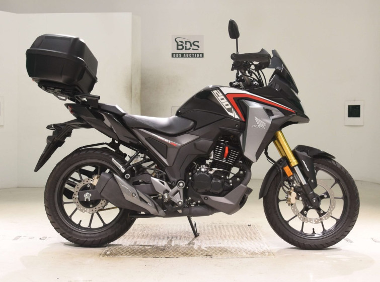 Мотоцикл Honda CB200XA с пробегом 5904 km