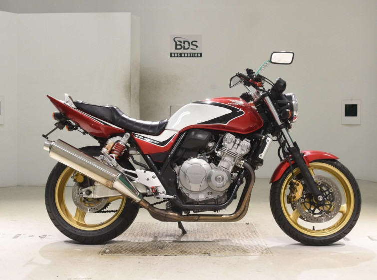 Мотоцикл Honda CB400SF з пробігом 21225 km