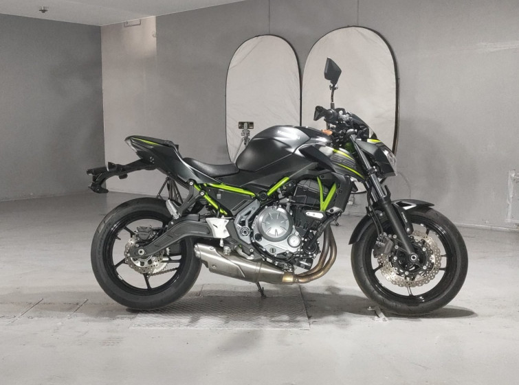 Мотоцикл Kawasaki Z650 з пробігом 2781 km