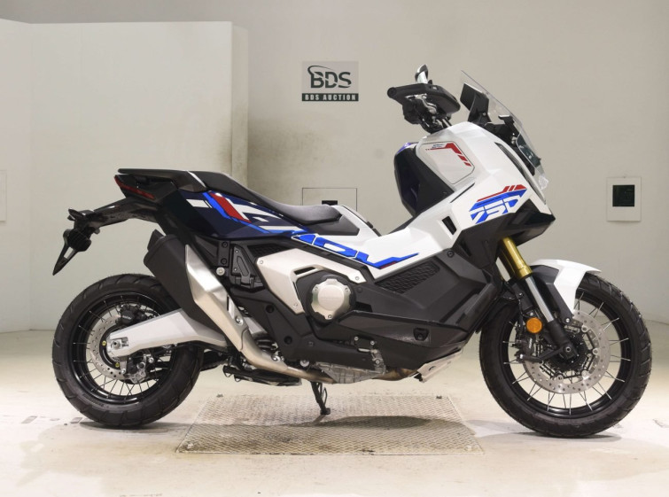 Мотоцикл Honda X-ADV750 з пробігом 1 km