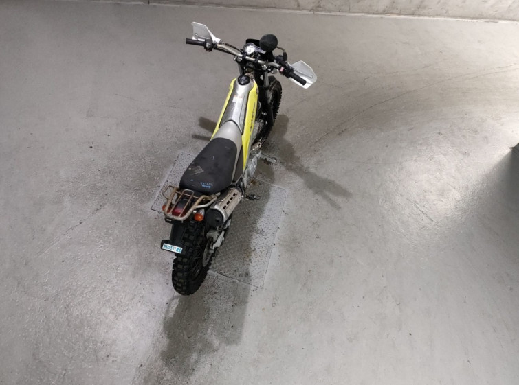 Мотоцикл Yamaha TRICKER с пробегом 2954 km