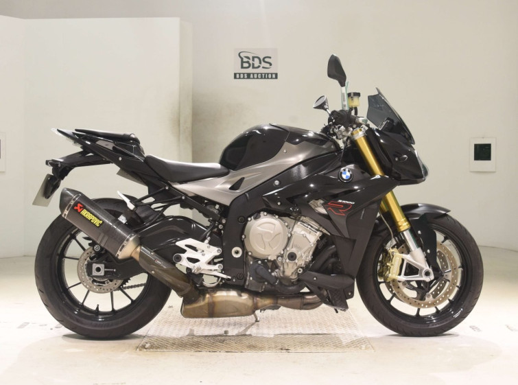 Мотоцикл BMW S1000R з пробігом 7559 km