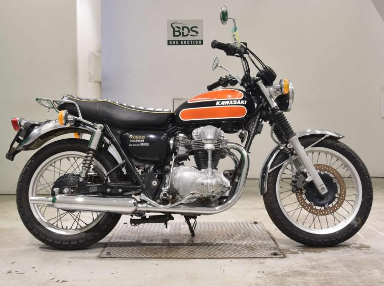 Мотоцикл Kawasaki W650 с пробегом 10434 km