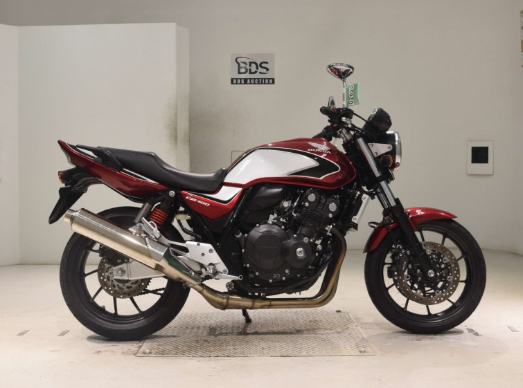 Мотоцикл Honda CB400SFA с пробегом 7736 km
