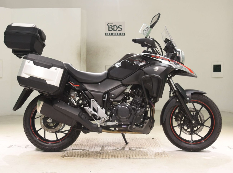 Мотоцикл Suzuki V-STROM DL250 з пробігом 16814 km