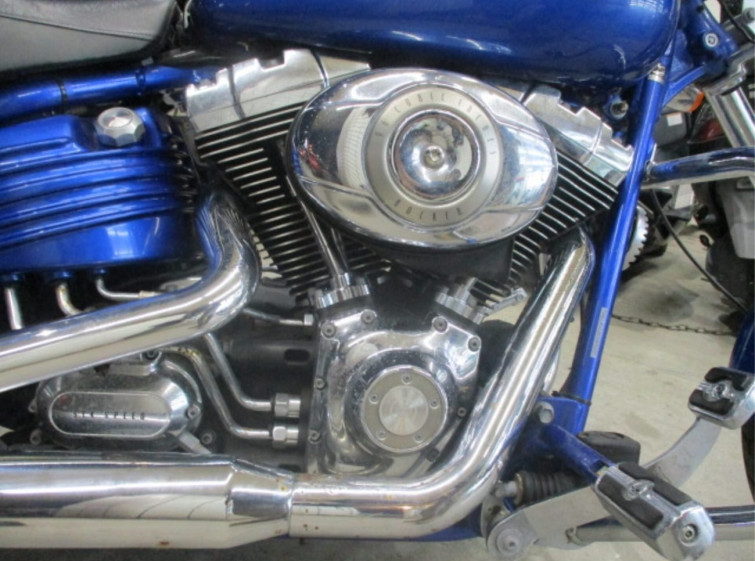 Мотоцикл HD ROCKER C FXCWC1580