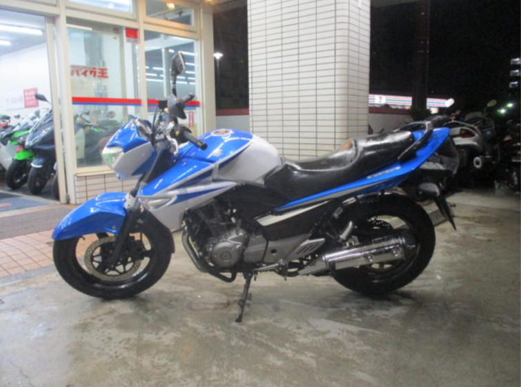 Мотоцикл Suzuki GSR250 з пробігом 12438 km