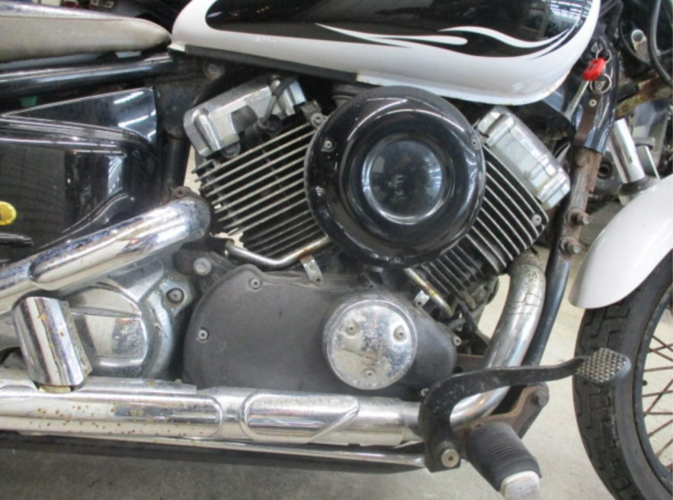 Мотоцикл Yamaha DRAGSTAR XVS400 з пробігом 16966 km