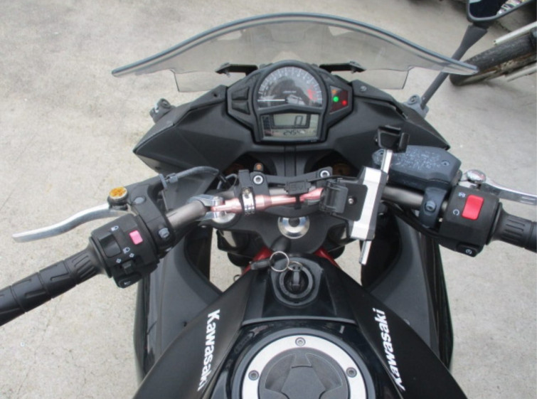 Мотоцикл Kawasaki NINJA400