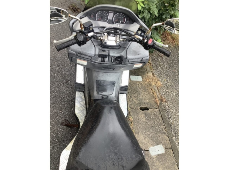 Мотоцикл Suzuki SKYWAVE 400