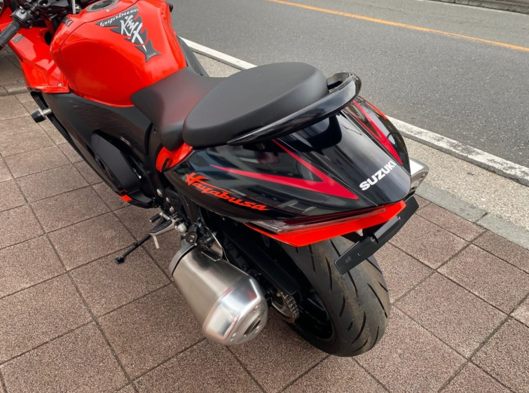 Мотоцикл Suzuki GSX1300R HAYABUSA с пробегом 1300 km