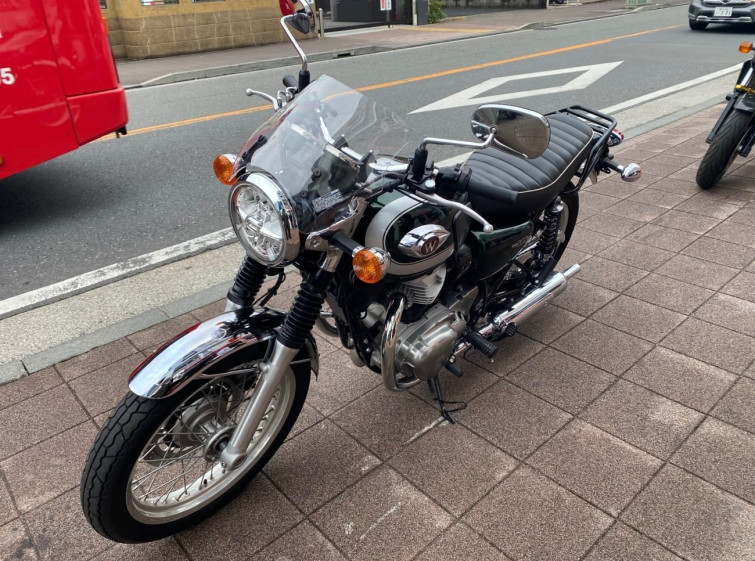 Мотоцикл Kawasaki W800 з пробігом 9061 km