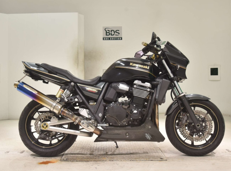 Мотоцикл Kawasaki ZRX1200 DAEG с пробегом 24210 km