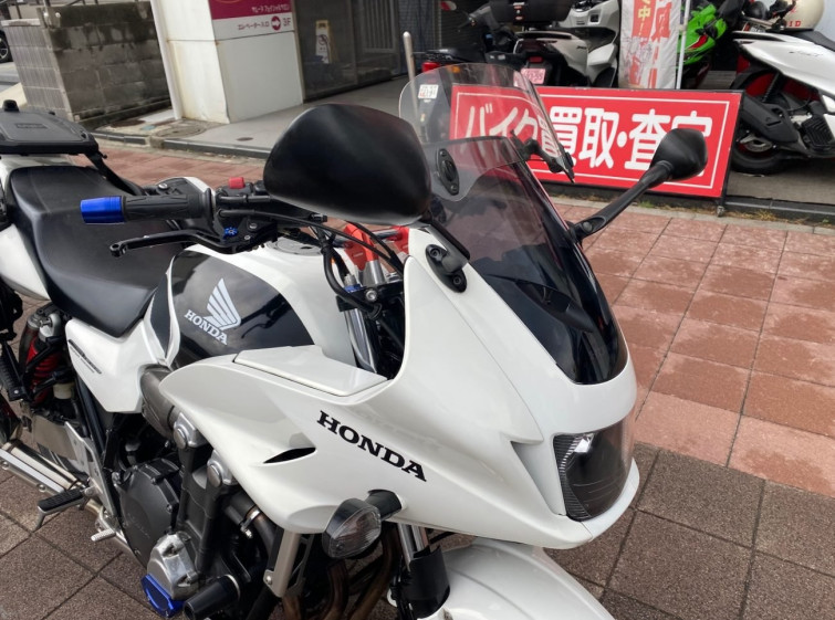 Мотоцикл Honda CB1300SF з пробігом 68258 km