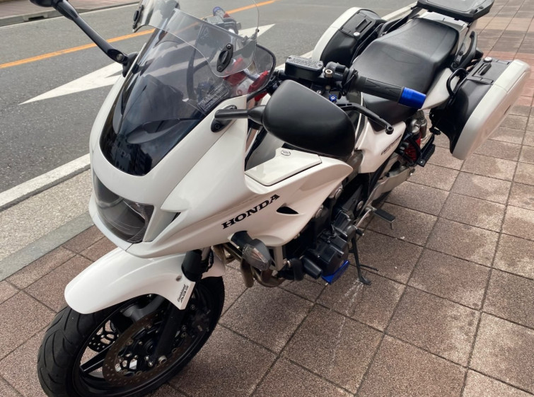 Мотоцикл Honda CB1300SF з пробігом 68258 km