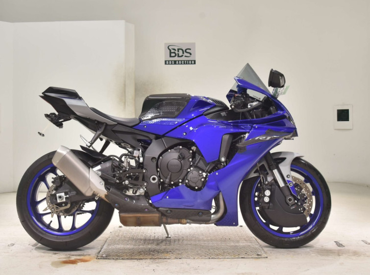 Мотоцикл Yamaha YZF-R1 з пробігом 8932 km