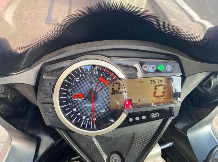 Мотоцикл Suzuki GSX-R1000 с пробегом 75741 km