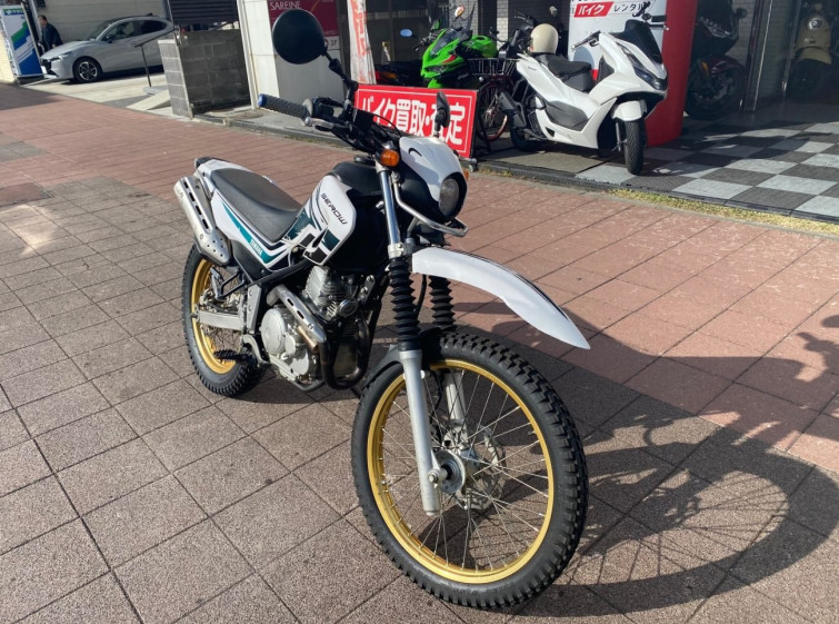 Мотоцикл Yamaha SEROW XT250 с пробегом 22438 km