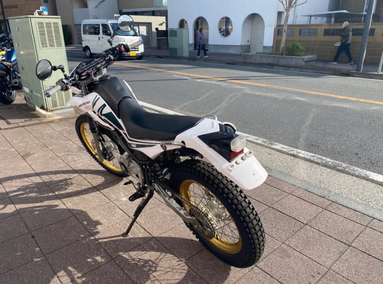 Мотоцикл Yamaha SEROW XT250 с пробегом 22438 km