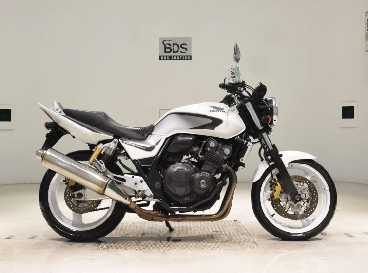 Мотоцикл Honda CB400SFV з пробігом 76486 km