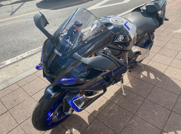 Мотоцикл Yamaha YZF-R1M с пробегом 27 km
