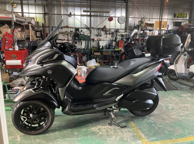 Мотоцикл Yamaha ﾄﾘｼﾃｨ300 ABS з пробігом 15761 km