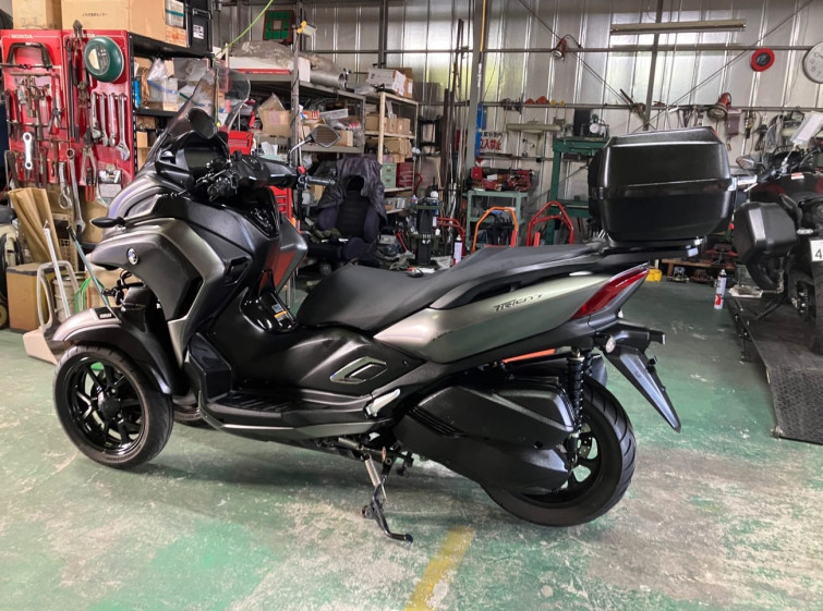 Мотоцикл Yamaha ﾄﾘｼﾃｨ300 ABS з пробігом 15761 km