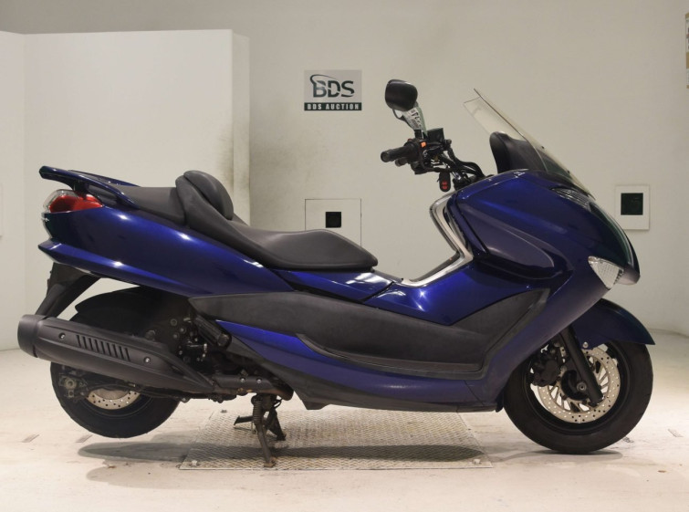 Мотоцикл Yamaha MAJESTY 250 с пробегом 28751 km