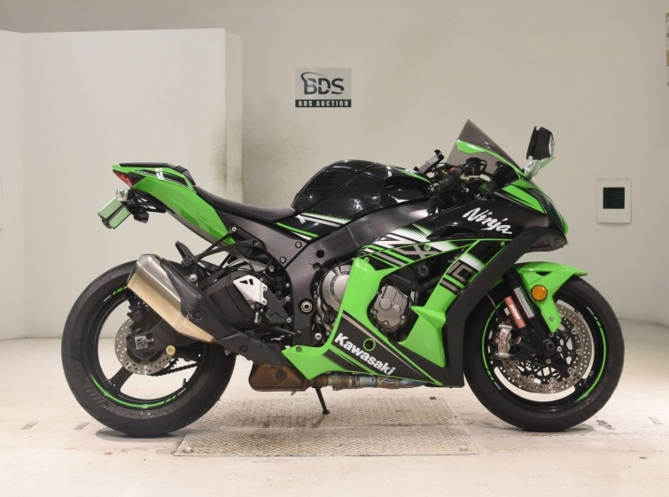 Мотоцикл Kawasaki NINJA ZX-10R з пробігом 24754 km