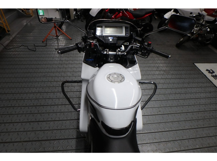 Мотоцикл Honda VFR800F с пробегом 2216 km