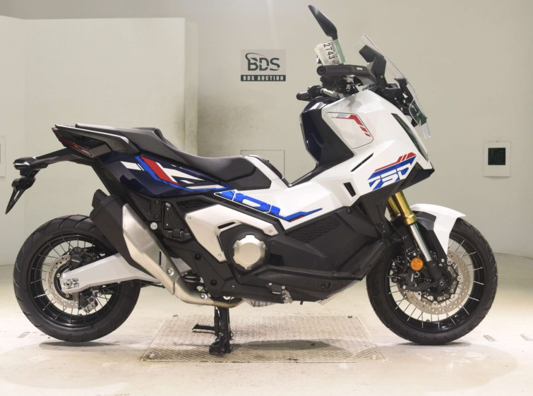 Мотоцикл Honda X-ADV750-2 с пробегом 7 km