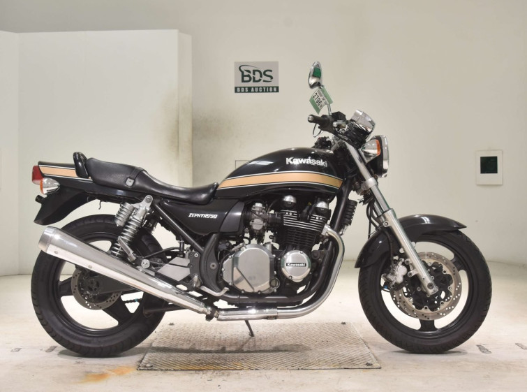 Мотоцикл Kawasaki ZEPHYR750 з пробігом 67842 km