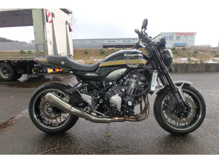 Мотоцикл Kawasaki Z900RS с пробегом 1256 km