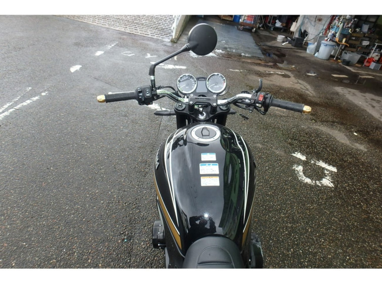 Мотоцикл Kawasaki Z900RS с пробегом 1256 km