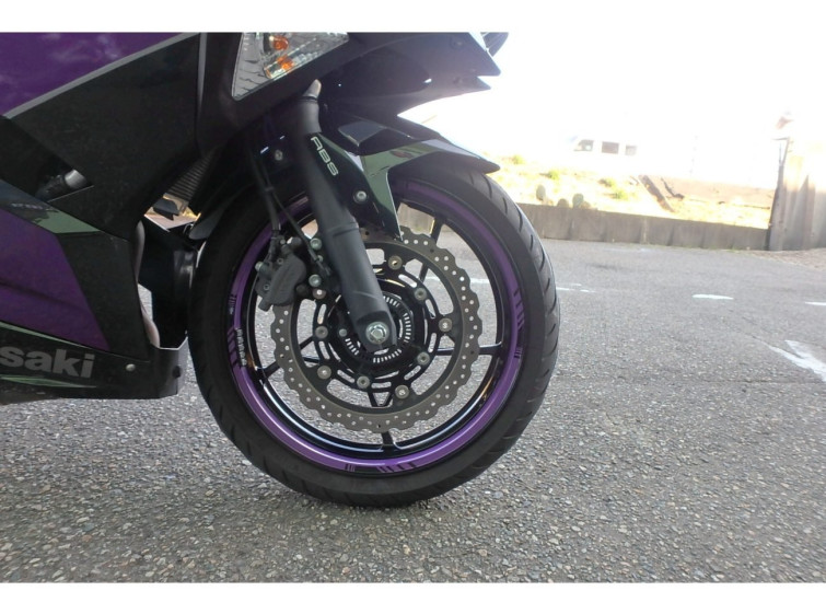 Мотоцикл Kawasaki NINJA400 з пробігом 30009 km