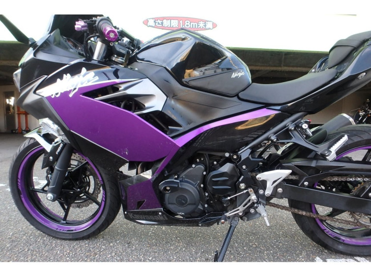 Мотоцикл Kawasaki NINJA400 з пробігом 30009 km