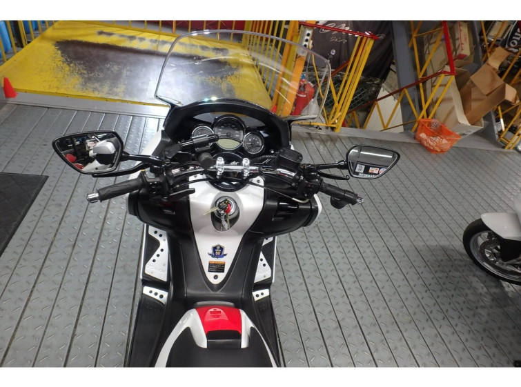 Мотоцикл Yamaha T-MAX500 с пробегом 36320 km