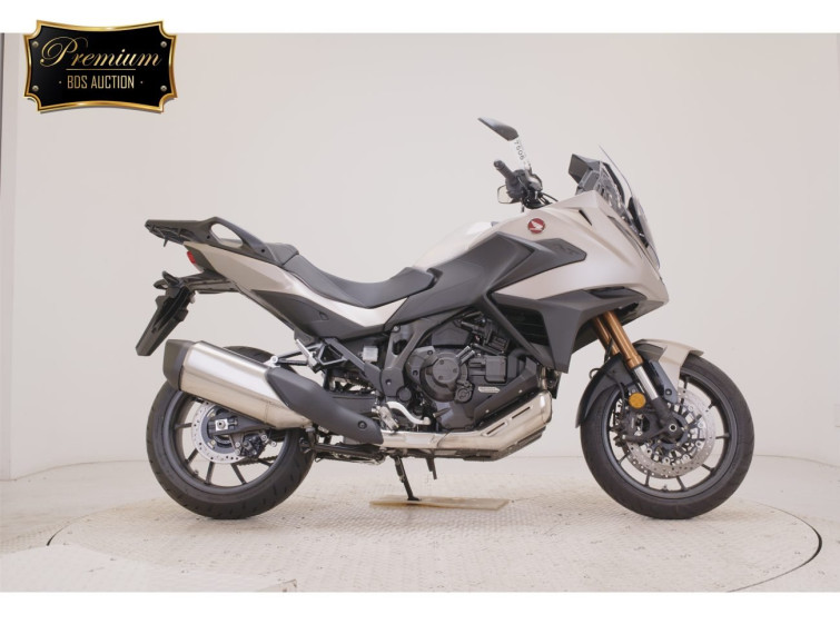Мотоцикл Honda NT1100 с пробегом 32 km