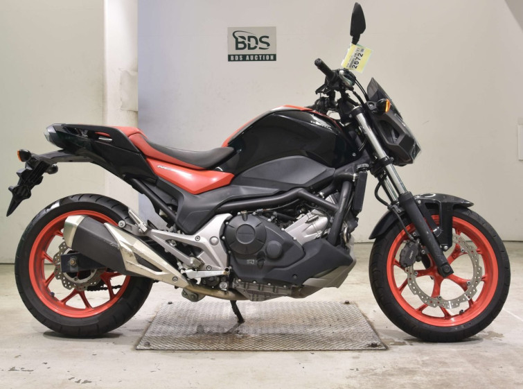 Мотоцикл Honda NC750S с пробегом 15900 km