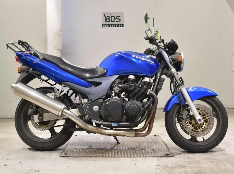 Мотоцикл Kawasaki ZR-7 з пробігом 60555 km