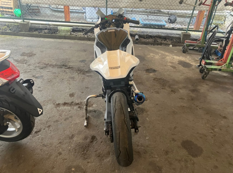 Мотоцикл Kawasaki NINJA250 з пробігом 25227 km