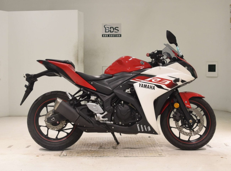 Мотоцикл Yamaha YZF-R3 з пробігом 21046 km
