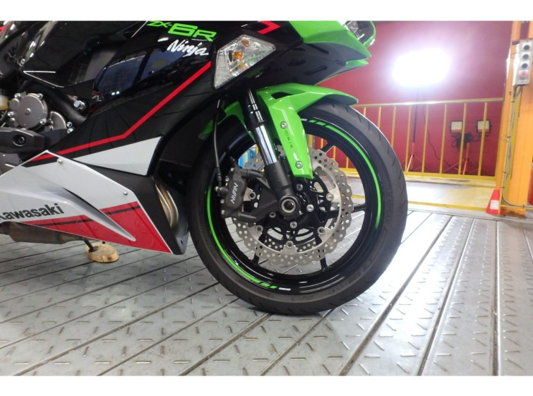 Мотоцикл Kawasaki NINJA ZX-6R з пробігом 7154 km