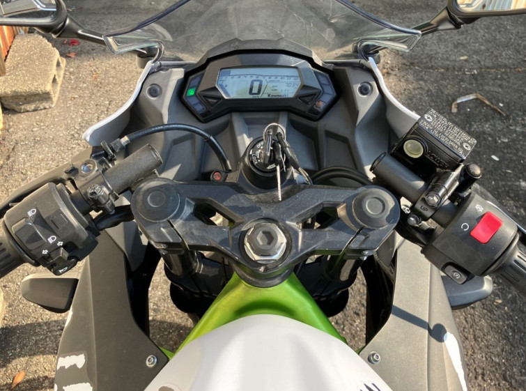 Мотоцикл Kawasaki NINJA250 с пробегом 7034 km