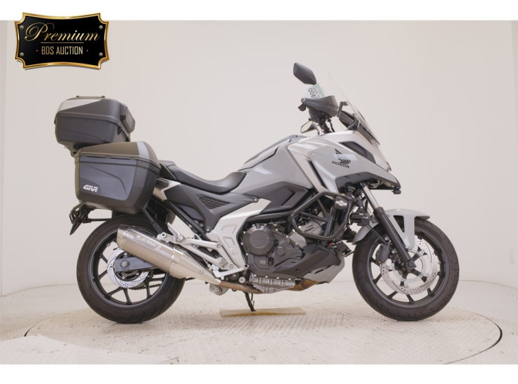 Мотоцикл Honda NC750X с пробегом 4028 km