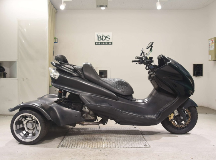 Мотоцикл Yamaha MAJESTY 250 TRIKE с пробегом 39079 km