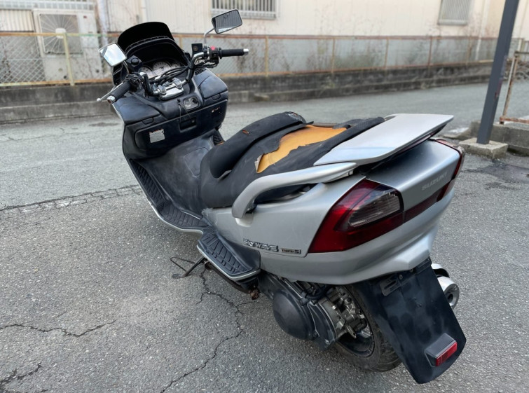 Мотоцикл Suzuki SKYWAVE 400 з пробігом 33668 km